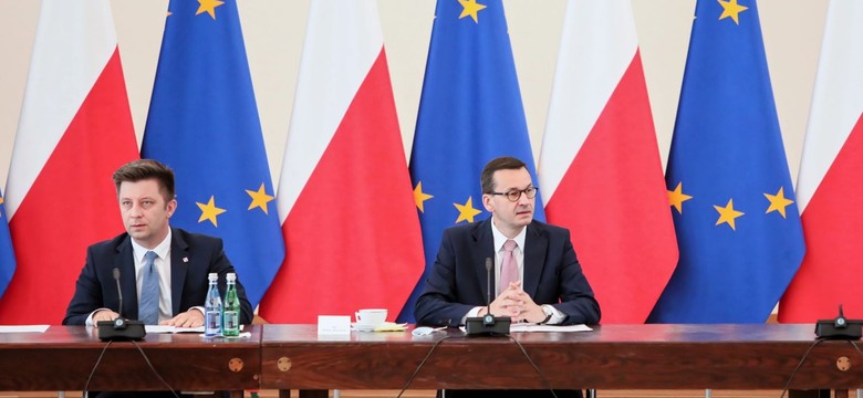 Rząd ucieka przed odszkodowaniami. Zabezpiecza się przed ich wypłatą za lockdown