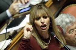 Alessandra Mussolini blokowana na Instagramie poskarżyła się w Strasburgu. Efekt?