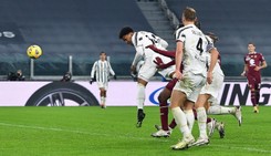 Nokautujący finisz Juventusu w derbach Turynu. 'Stara Dama' wiceliderem Serie A