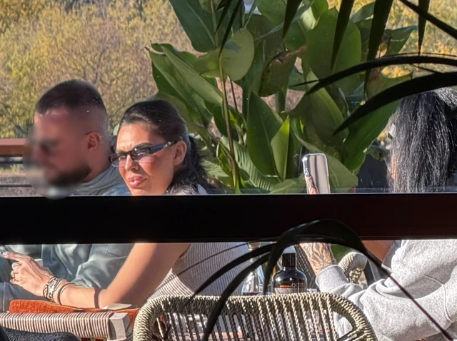 Ovako izgleda stariji partner Mine Vrbaški koja se povukla iz rijalitija