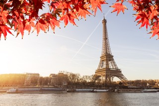 Długi, stagnacja i brak reform. Zaniedbana Francja czeka na nowego prezydenta