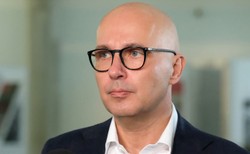 Kropiwnicki: Odlot PiS. Uważają, że jest świetnie, a niech pójdą do sklepu i zobaczą, ile Polacy płacą za chleb...