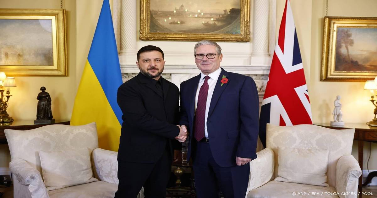 Starmer dringt aan op meer langeafstandswapens voor Oekraïne