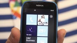 Plus ściga konkurentów: u nas też będą rozmowy bez limitów, a nawet dużo więcej