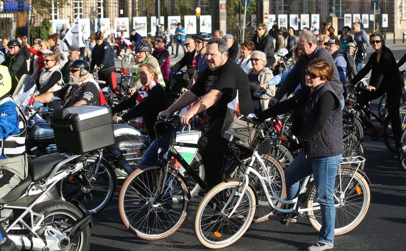 Marsz KOD w Warszawie