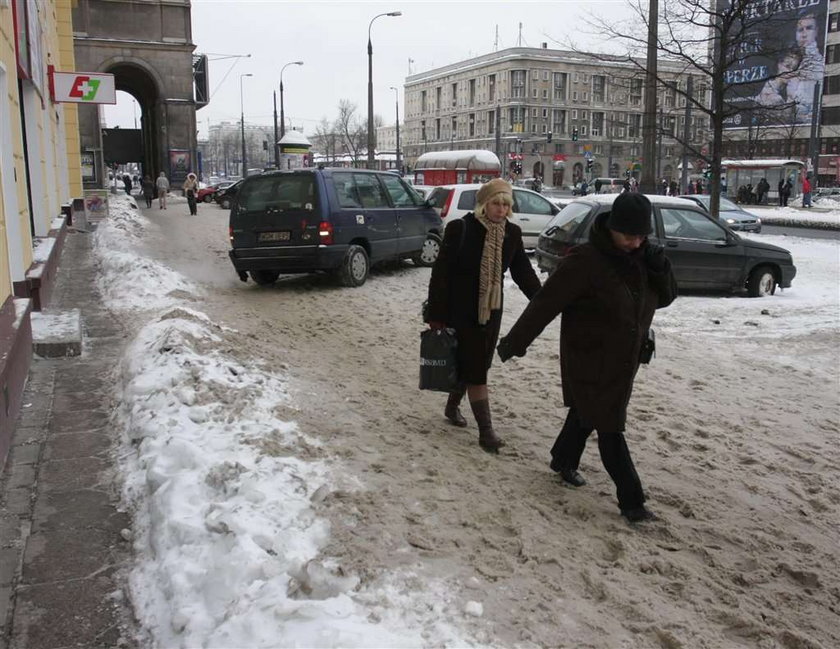 Sprzątnijcie wreszcie ten śnieg!