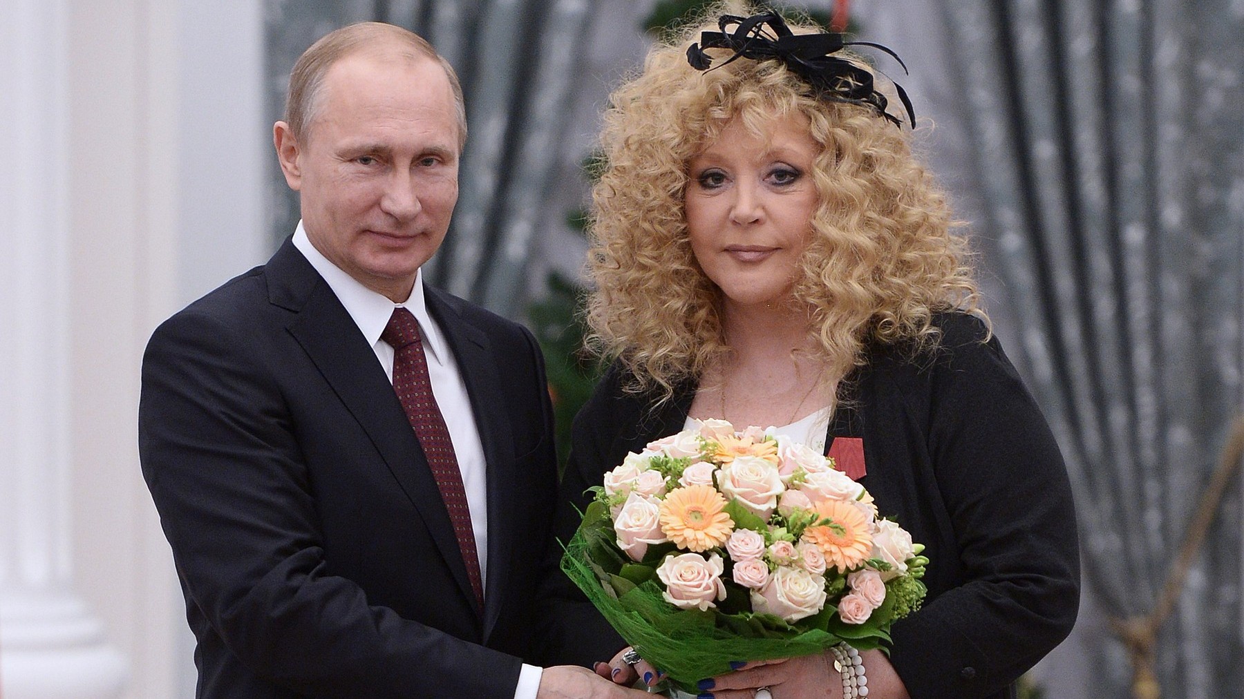 Vladimir Putin a Alla Pugačovová.