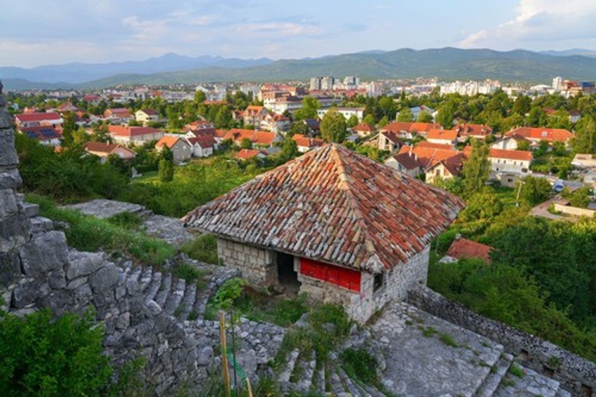 Kuća na selu - ilustracija