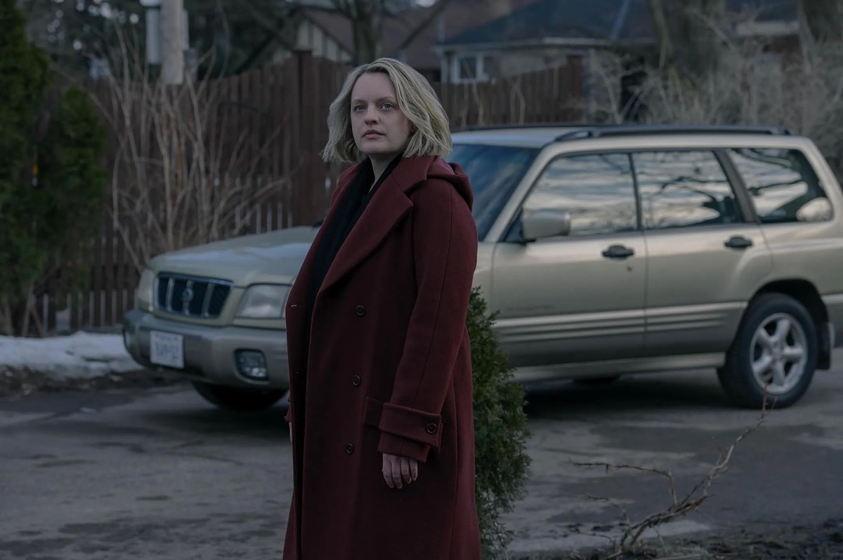 Elisabeth Moss w serialu "Opowieść podręcznej"
