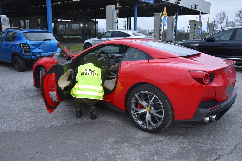 Straż Graniczna odzyskała Ferrari Portofino warte 1,2 mln zł