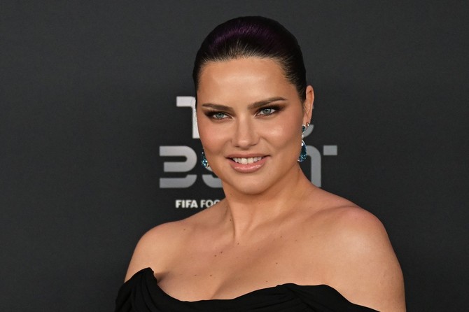   Adrijana Lima  i Andre Lemer na dodeli FIFA nagrada u Parizu  