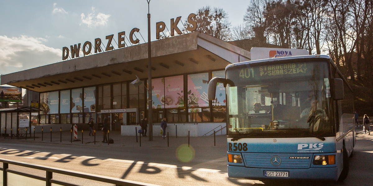 Sejm przyjął ustawę o połączeniach autobusowych. Dzięki nowym rozwiązaniom przywracane będą zlikwidowane połączenia w małych miejscowościach.