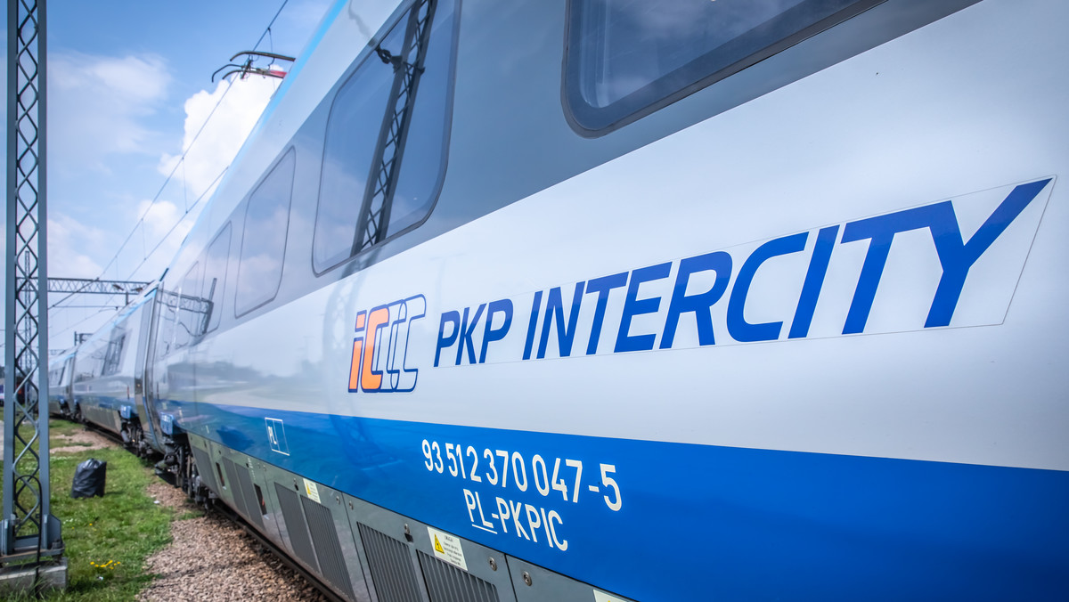 PKP Intercity informację o śladzie węglowym udostępni podróżnym w połowie roku
