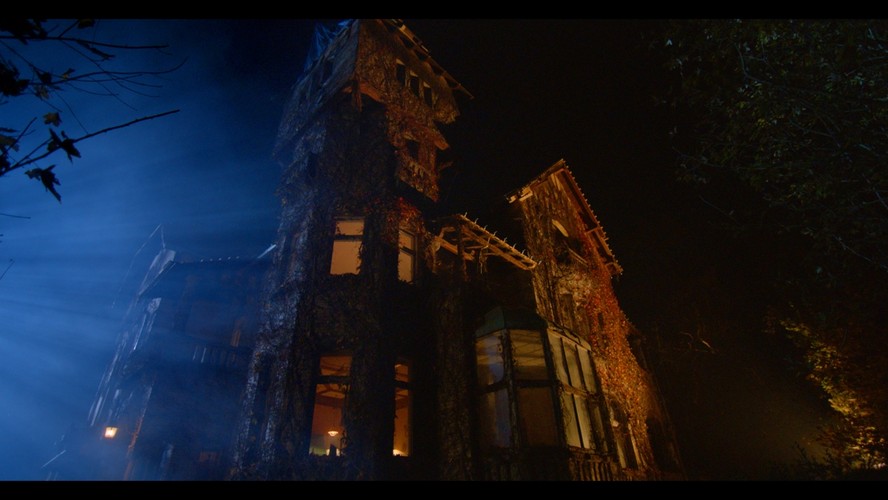 Kadr z filmu 'Za niebieskimi drzwiami'. Premiera 4 listopada