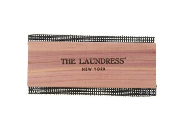 Pour les pièces coup de cœur fines et délicates: «Sweater Comb» de The Laundress, environ 29 francs, via Niche-Beauty.