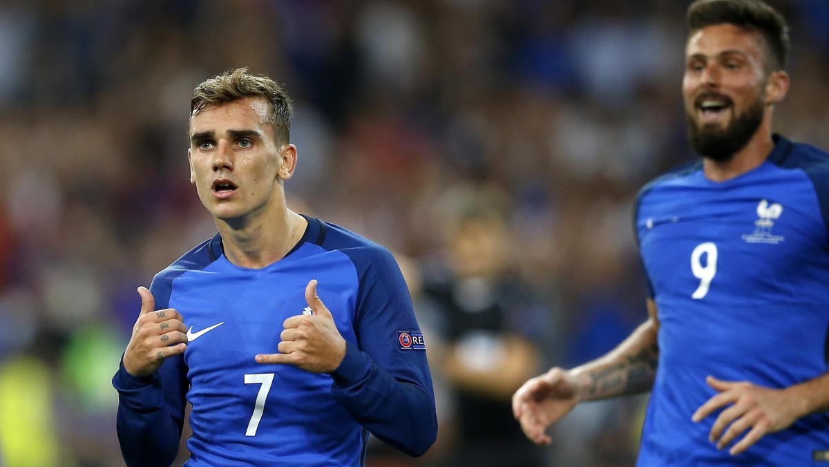 Antoine Griezmann w trakcie Euro 2016 jest w fantastycznej strzeleckiej formie, o czym sześć zdobytych przez niego bramek świadczy najlepiej. Niektóre z nich Francuz celebrował poprzez osobliwy taniec, którego genezy nie była jednak znana. Jak się okazało, jest to motyw zaczerpnięty z teledysku "Hotline Bling" kanadyjskiego rapera Drake'a.