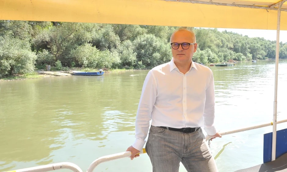 Brodićima do Velikog ratnog ostrva