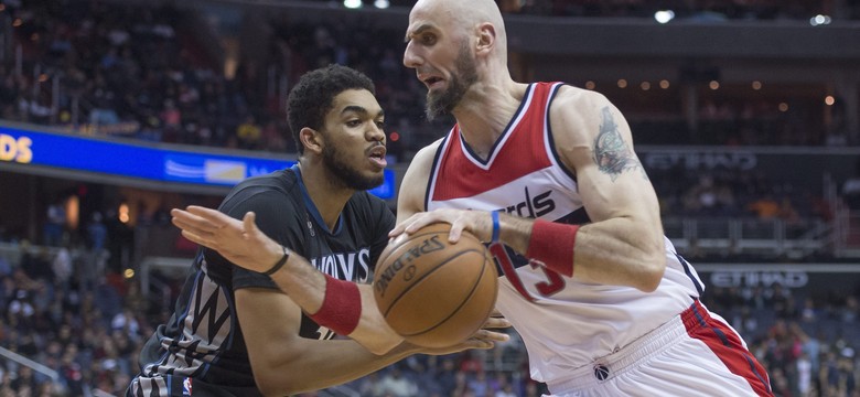 Liga NBA: Double-double Gortata, porażka Wizards po dwóch dogrywkach