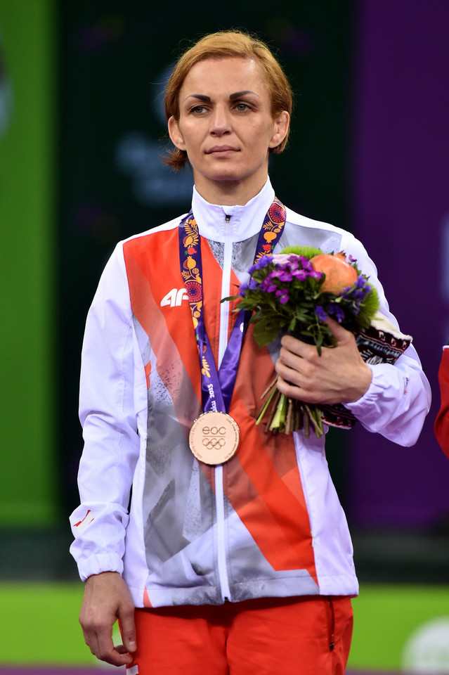 Iwona Matkowska (brązowy medal) - zapasy, kat. 48 kg