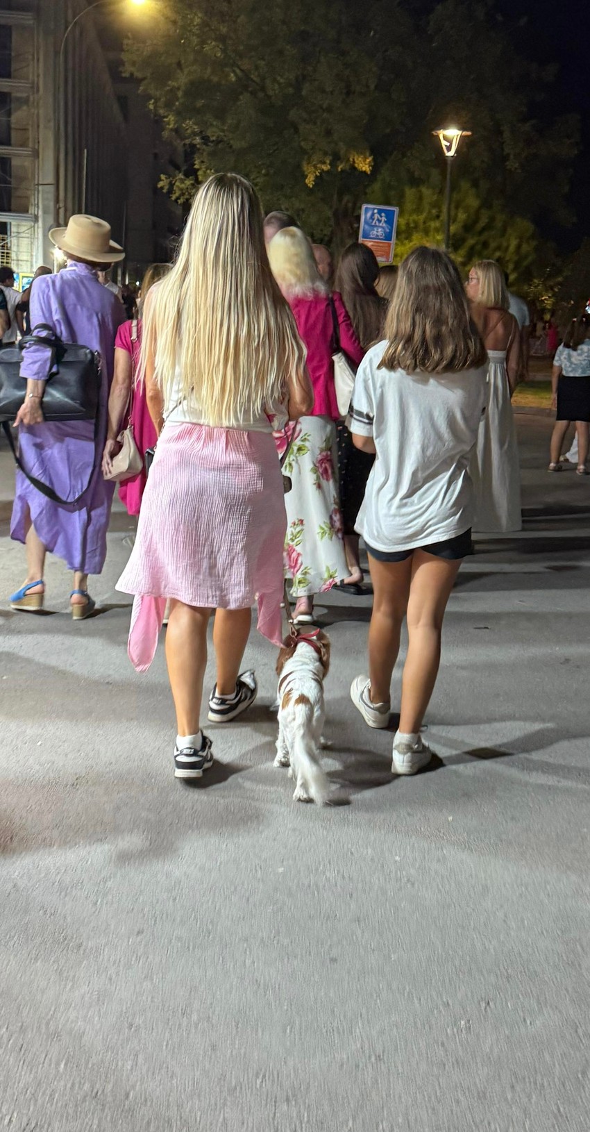 Vesna Đogani sa ćerkom, paparaco