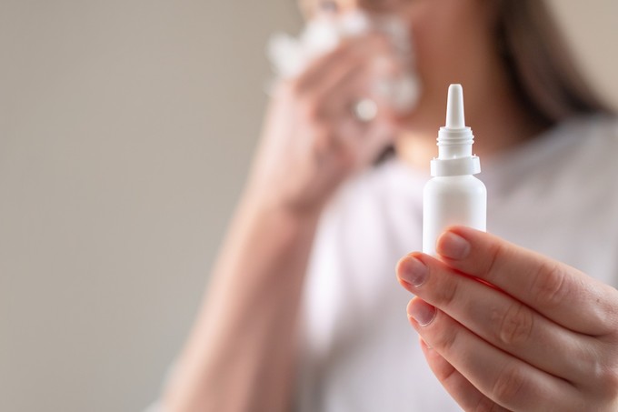 Megvédhet egy orsspray a vírusoktól? Az orvos válaszol