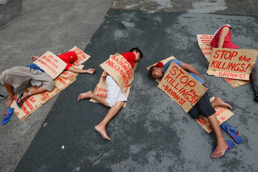 Rodrigo Duterte, Filipini