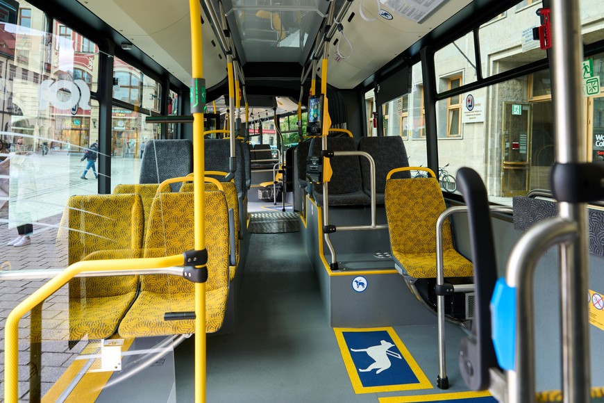 W nowym autobusie są dwa kolory foteli