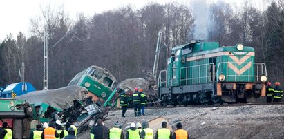 Raport o katastrofie pod Szczekocinami. Dlaczego zginęło 16 osób?