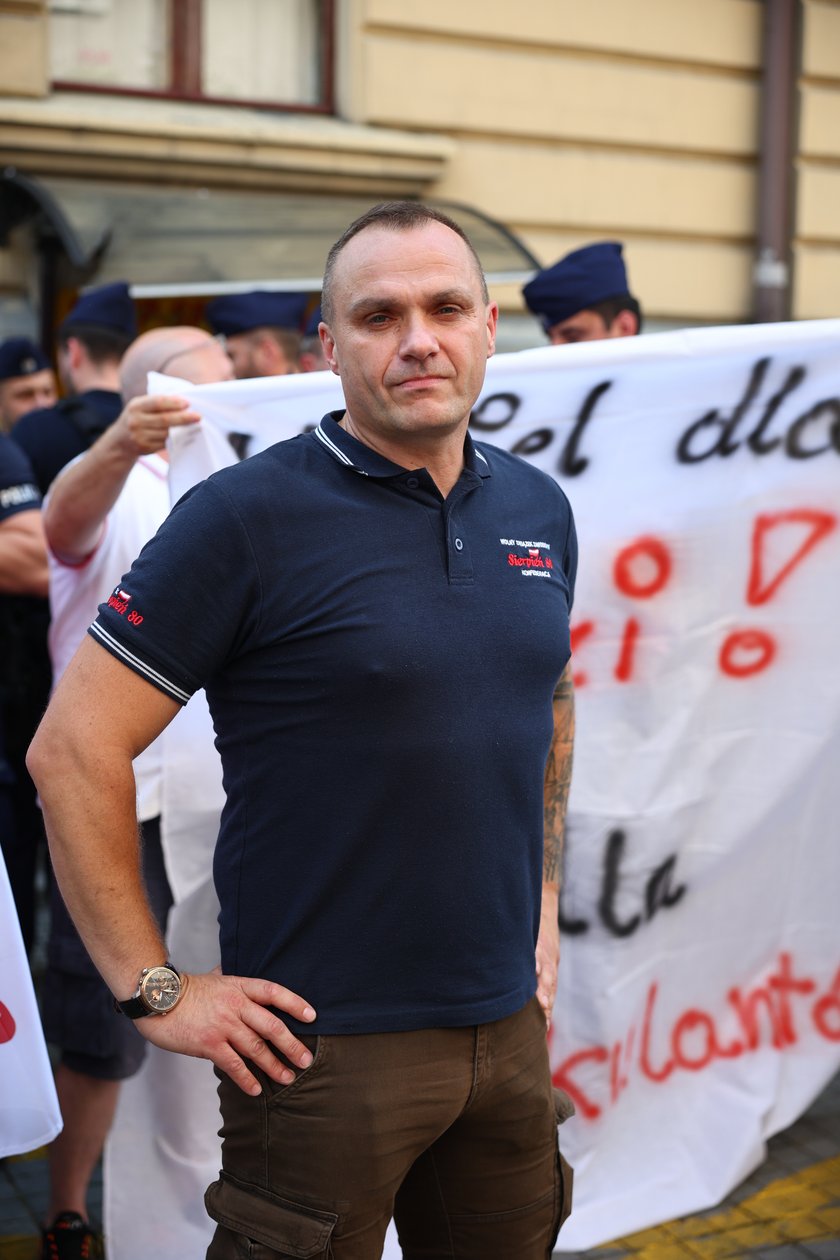 Rafał Jedwabny przemawiał dziś w imieniu protestujących związkowców