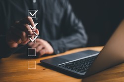 Jesteś geniuszem? Sprawdź, odpowiadając na te 14 trudnych pytań z WIEDZY OGÓLNEJ [QUIZ]