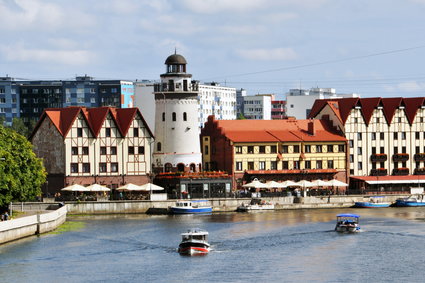 Problematyczny Kaliningrad. Niemcy wciąż ślą tam części do aut i solone ogórki