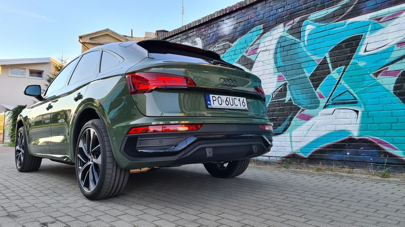 Audi Q5 Sportback S line 40 TDI quattro S tronic - rocznik 2021