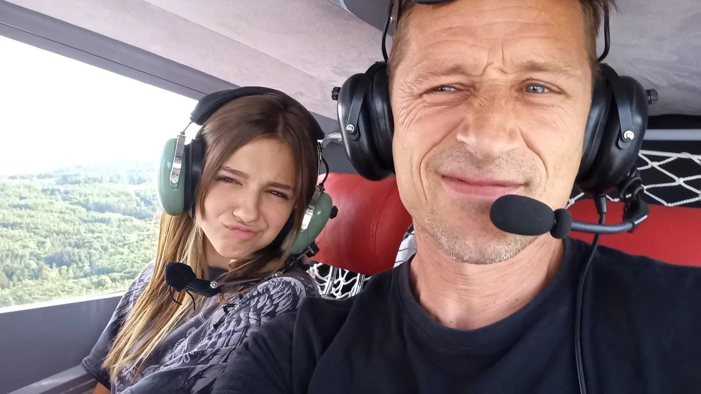 Matěj Homola s dcérou Laurou.