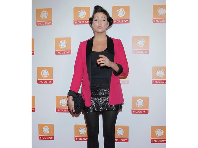 Laura Samojłowicz próbowała innych eksperymentów z włosami. Oto przykład – oryginalne upięcie włosów serialowej gwiazdy