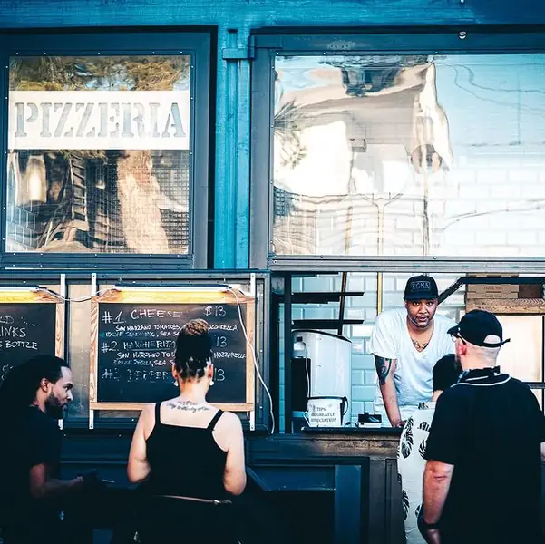 Custom Pizza Truck to największy foodtruck z pizzą w całych Stanach Zjednoczonych 