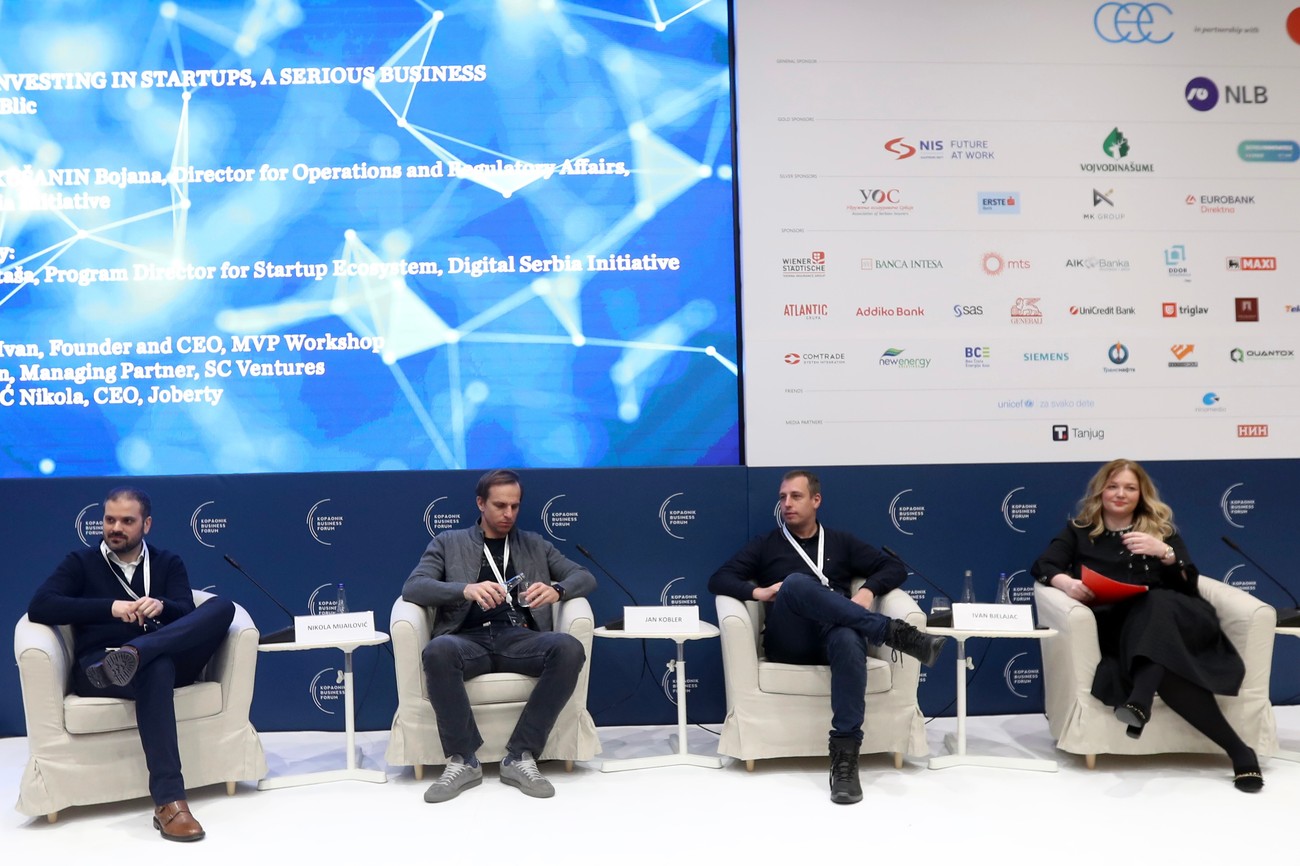 &#34;Od 50 startapa 40 nesrećno umre&#34;: Na Kopaonik biznis forumu o ključnim činjenicama i potezima svih koji pokreću biznis: Veliki rizik ali i ozbiljna ulaganja (foto, video)