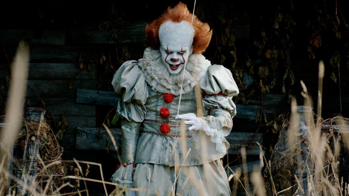 "To": Pennywise był inspirowany prawdziwym mordercą? Odpowiedź szokuje