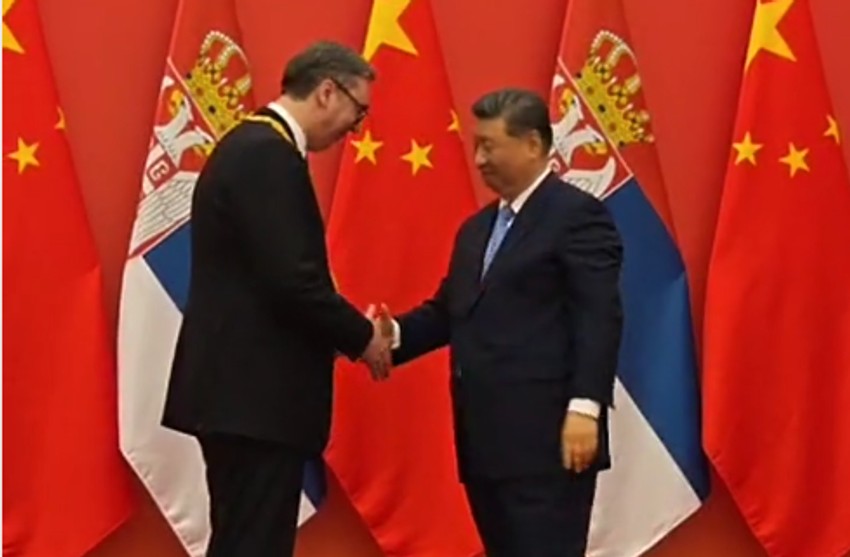 Si Đinping dodelio Orden prijateljstva Aleksandru Vučiću 