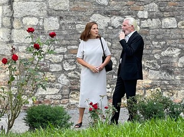 NEVIĐENA SKROMNOST GLUMAČKOG PARA: Olga Odanović i Pele osvajaju srca komšija u Medakoviću, evo kako se godinama ophode prema njima!