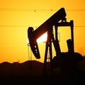 Obawy na rynku ropy naftowej - ceny na giełdzie spadają