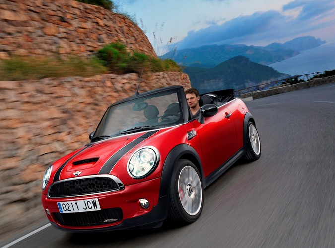 Pełna nazwa to Mini Convertible John Cooper Works...