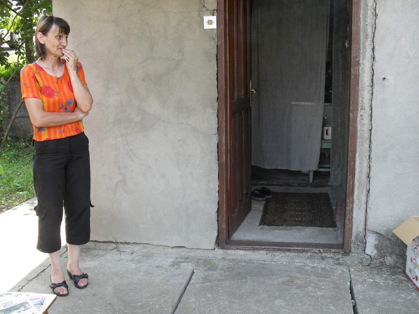 Dušanka Milićević strahuje da je zmija i dalje u kući