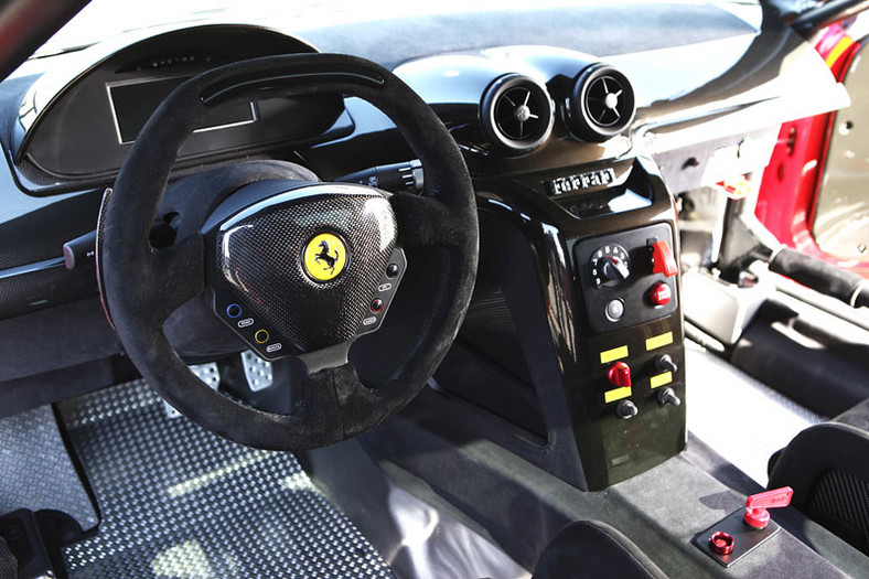 Ferrari 599XX – 599 GTB Fiorano z wyścigowymi genami