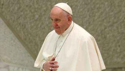  „A jelenléte kulcsfontosságú lenne az életek megmentéséhez” – Klicsko Kijevbe hívta Ferenc pápát