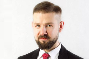 Dr Mariusz Rypina - Doktor nauk prawnych, adwokat specjalizujący się w prawie gospodarczym, Associate Partner w kancelarii Prof. Marek Wierzbowski i Partnerzy – Adwokaci i Radcowie Prawni