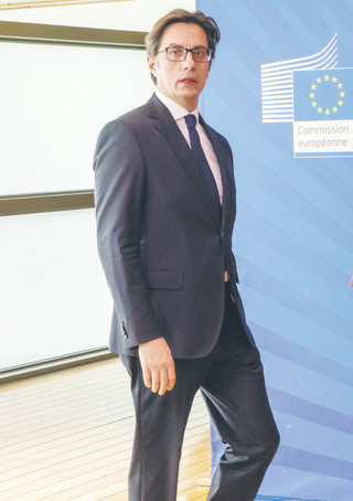 Macedonia Północna od 18 lat aspiruje do UE. Na zdjęciu - obecny prezydent Stewo Pendarowski