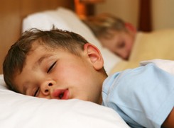 Gdy dziecko męczą nocne koszmary. Sprawdź, jak możesz pomóc