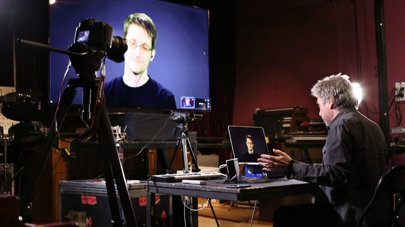 Jean Michel Jarre i Edward Snowden podczas wspólnej pracy
