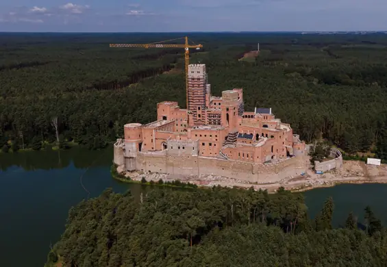 Nowe fakty o właścicielu zamku w Stobnicy. "Szalona pasja. To nie mieści się w głowie"