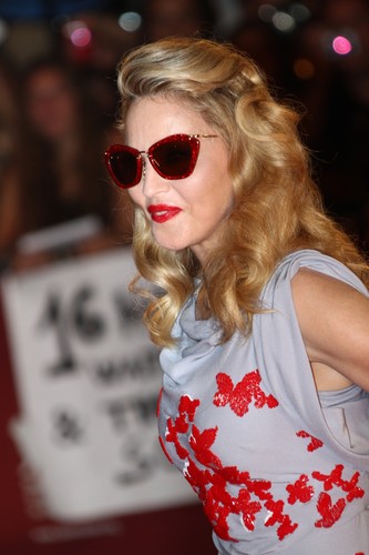 Madonna na premierze swego filmu 'W.E' na festiwalu w Wenecji w 2011 roku